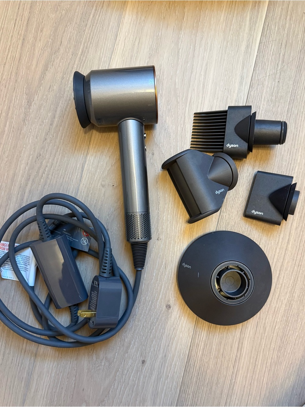 Dyson Supersonic Hair Dryer with Attachments